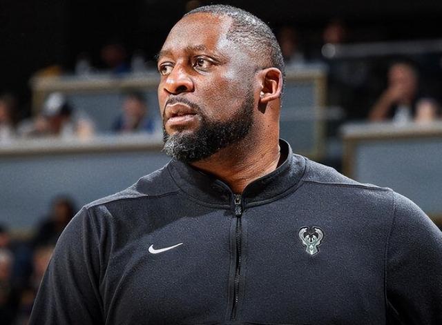 关于雄鹿主帅被誉为最佳教练,球队比赛表现惊人的信息 关于雄鹿主帅被誉为最佳教练,球队比赛表现惊人的信息