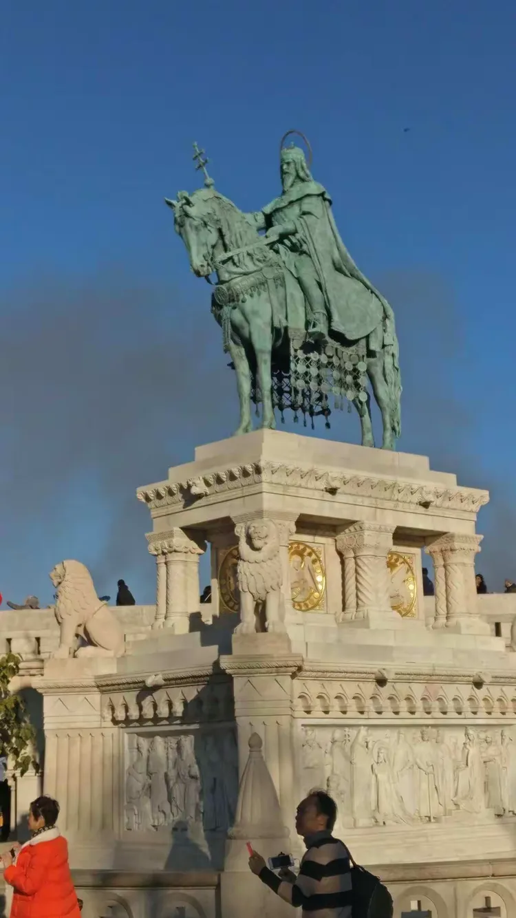 匈牙利男篮后来居上,获得冠军宝座的简单介绍 匈牙利男篮后来居上,获得冠军宝座的简单介绍