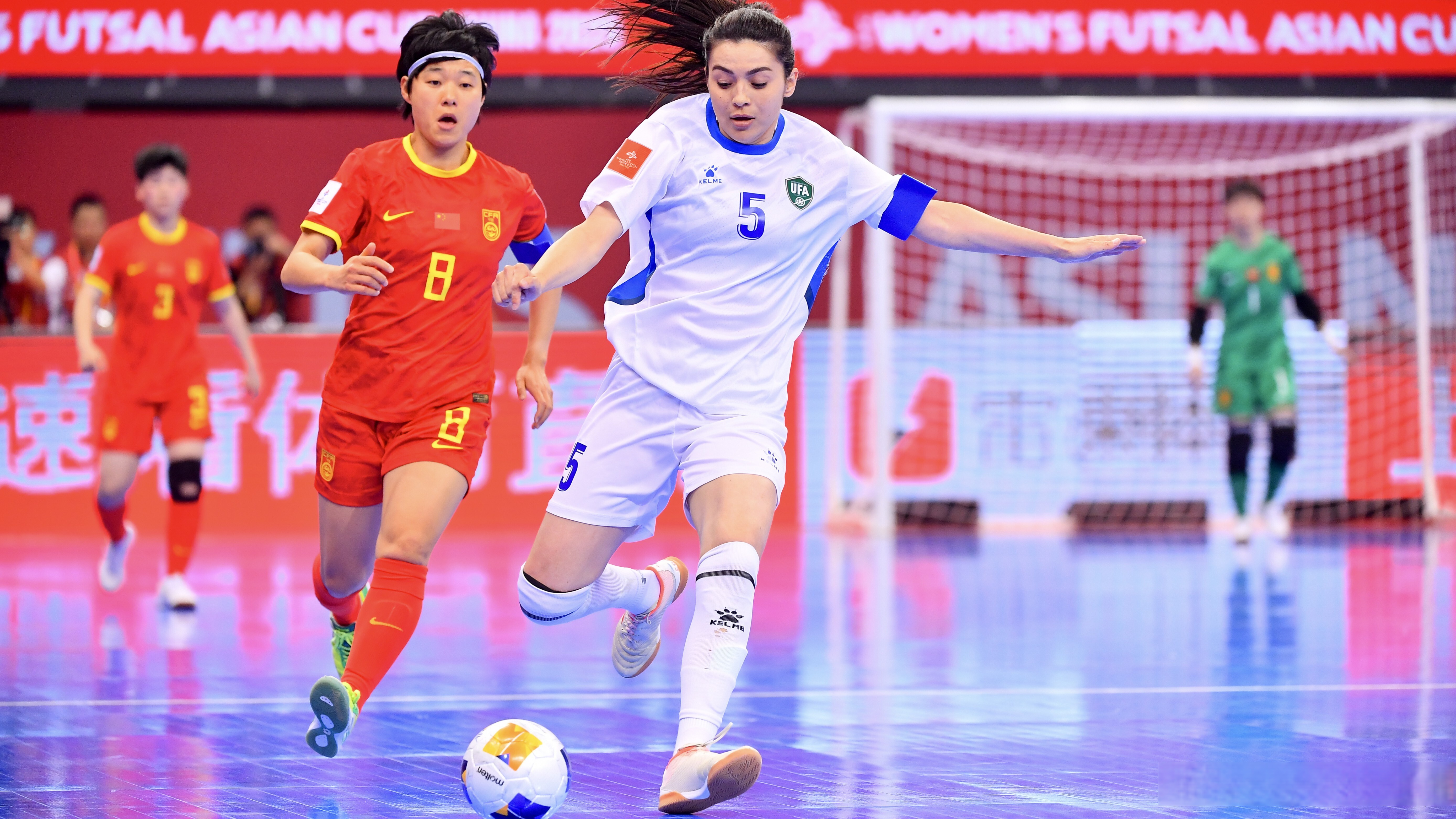 乐鱼体育馆-北京队在女子足球赛中夺冠，继续保持领先地位