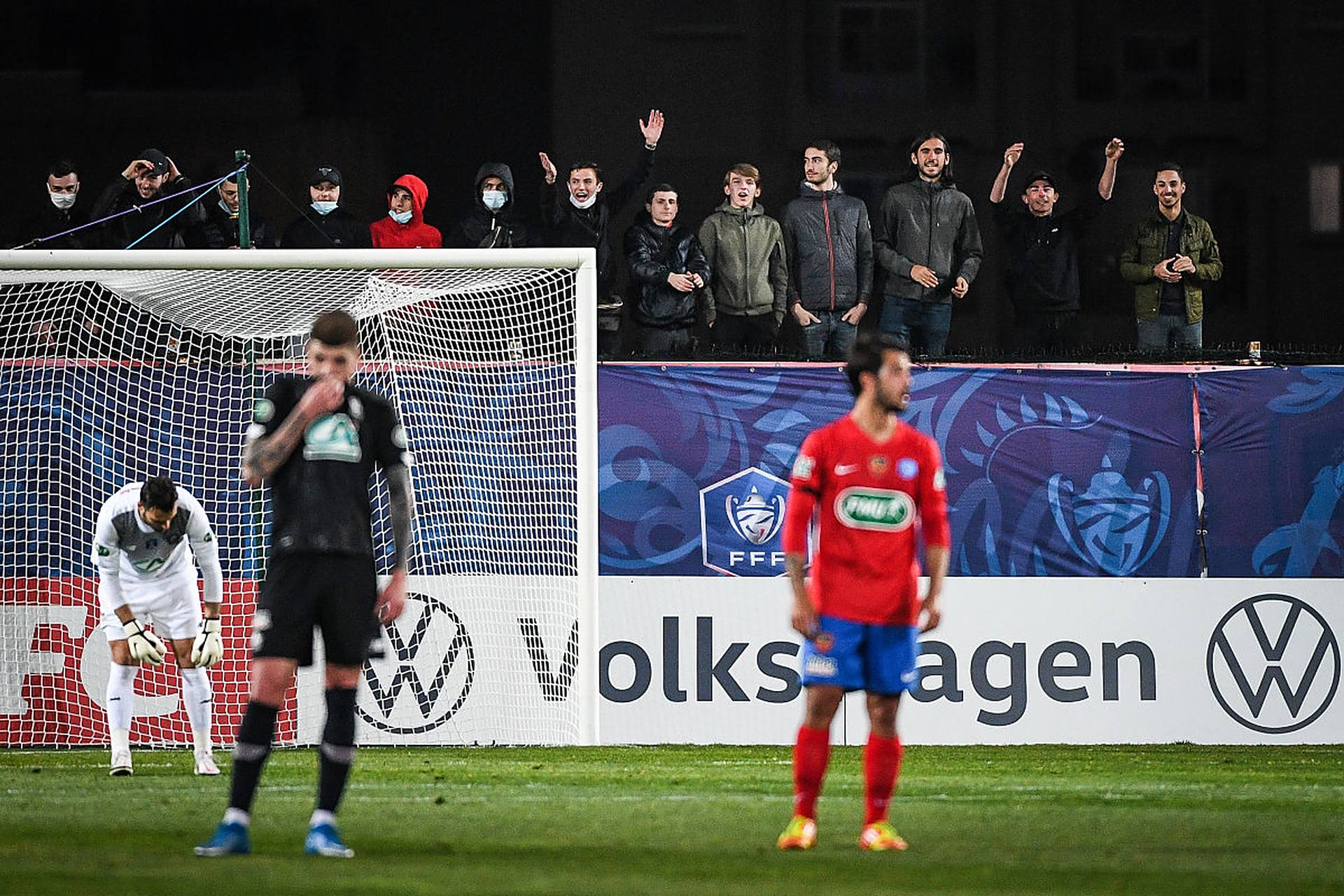 国际比赛日后法甲球队伤病情况调查的简单介绍