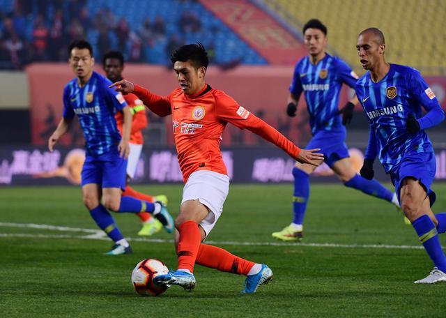 乐鱼体育电竞-包含北京人和主场不敌江苏苏宁，遭遇连败的词条